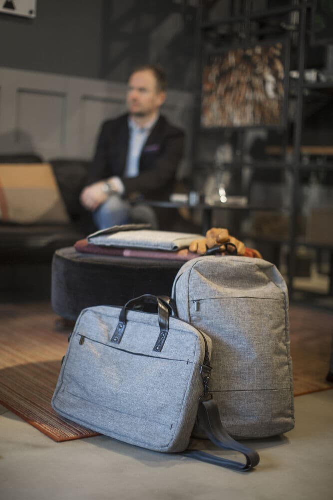 Urban Line Dufflebag, På modell 2