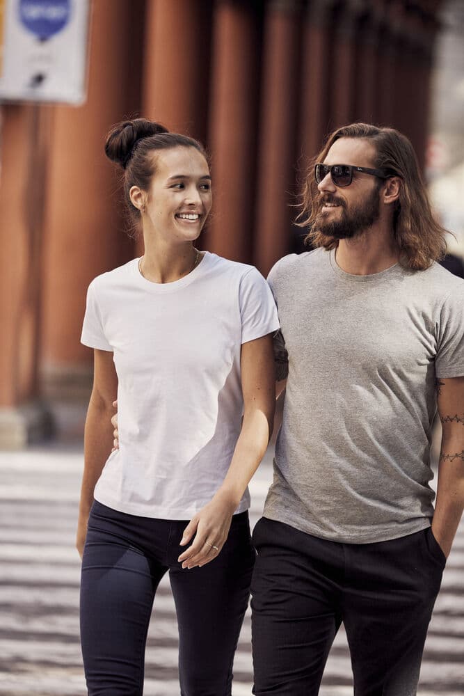 Premium Fashion-T, På modell 2