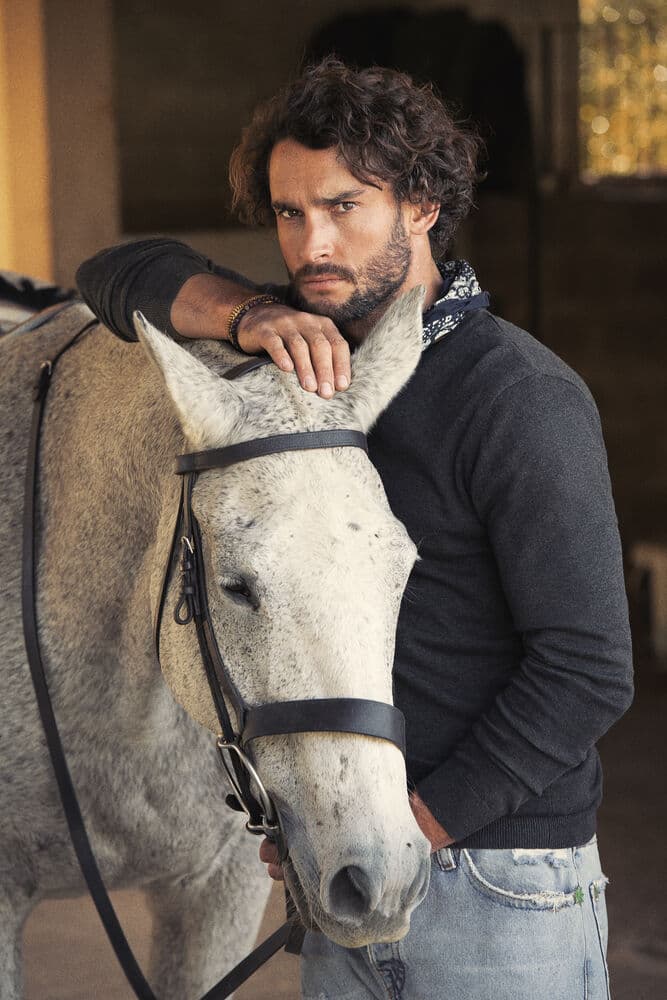 Ashland V-neck, På modell 1