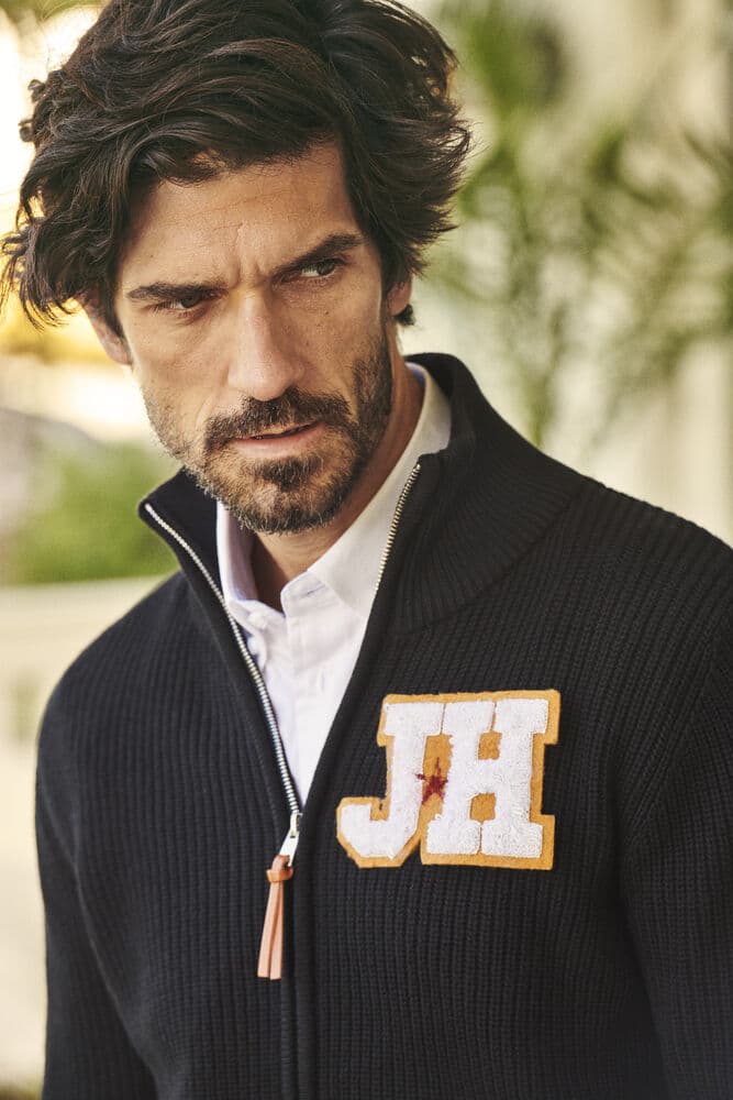 Brockway Full Zip, På modell 1