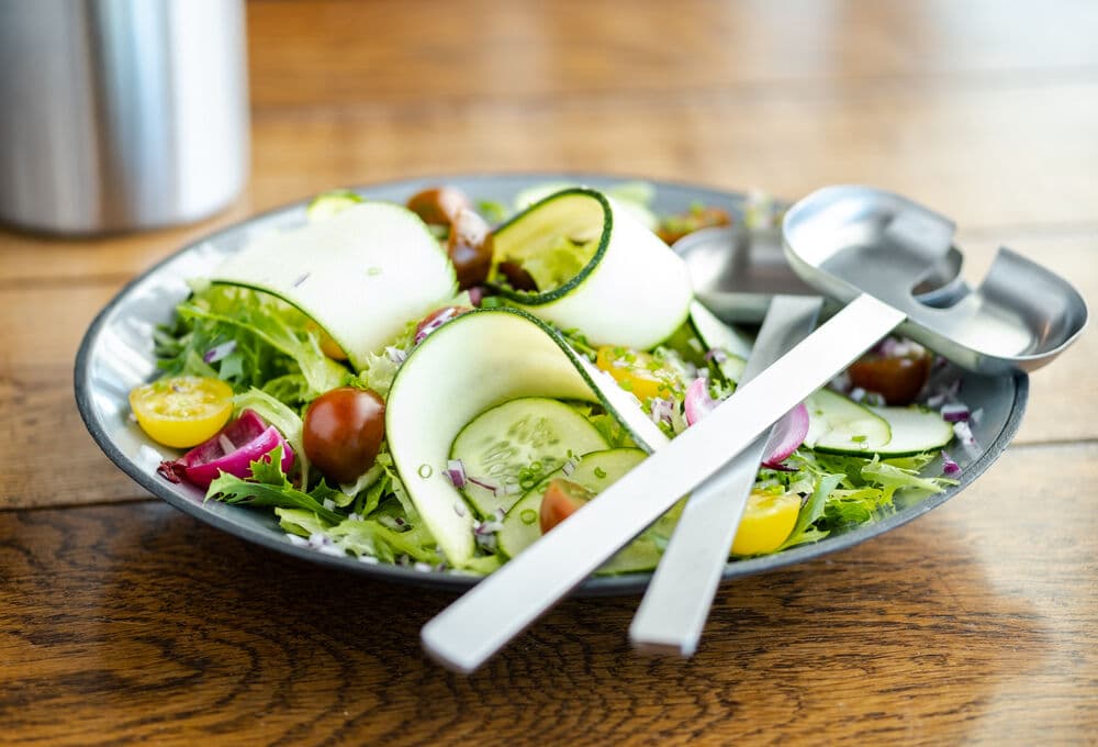 Salatbestikk, På modell 2