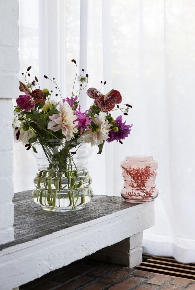 Vase Trixibelle S Rød, På modell 4