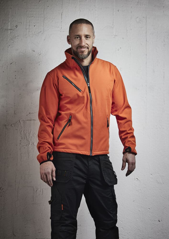 Softshell Jacket Light, På modell 2