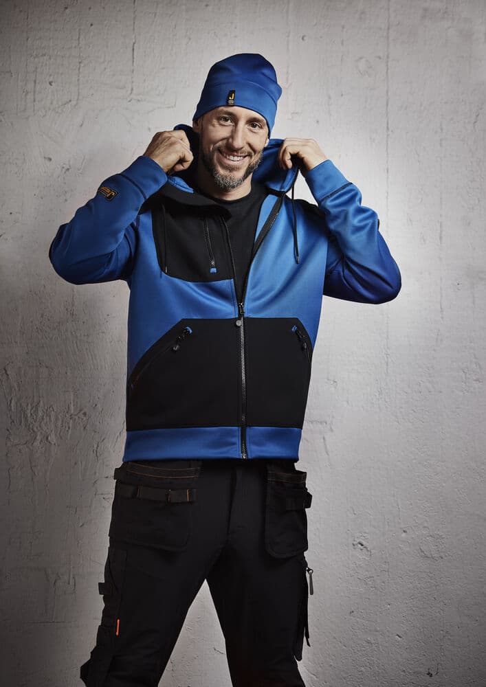 Hoodie Spun-dye, På modell 1