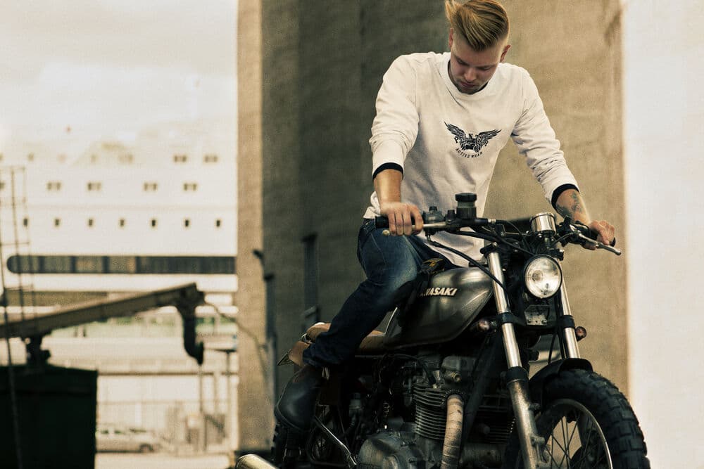 Heavy long sleeve, På modell 1
