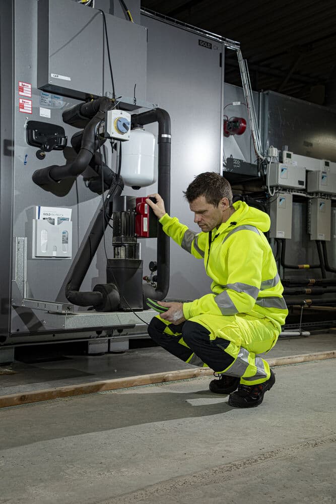 6132 Hettejakke EN ISO 20471 Kl 3/2, På modell 1