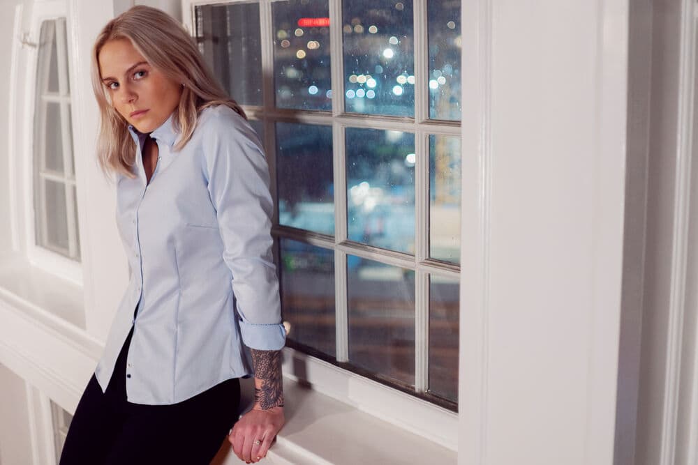 RB122 Twill Woman, På modell 2