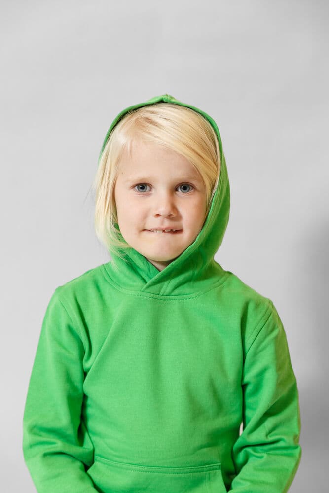 Hood Kid, På modell 2