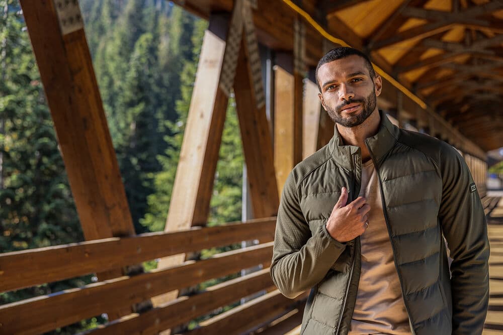 Oak Harbor Jacket Men, På modell 2