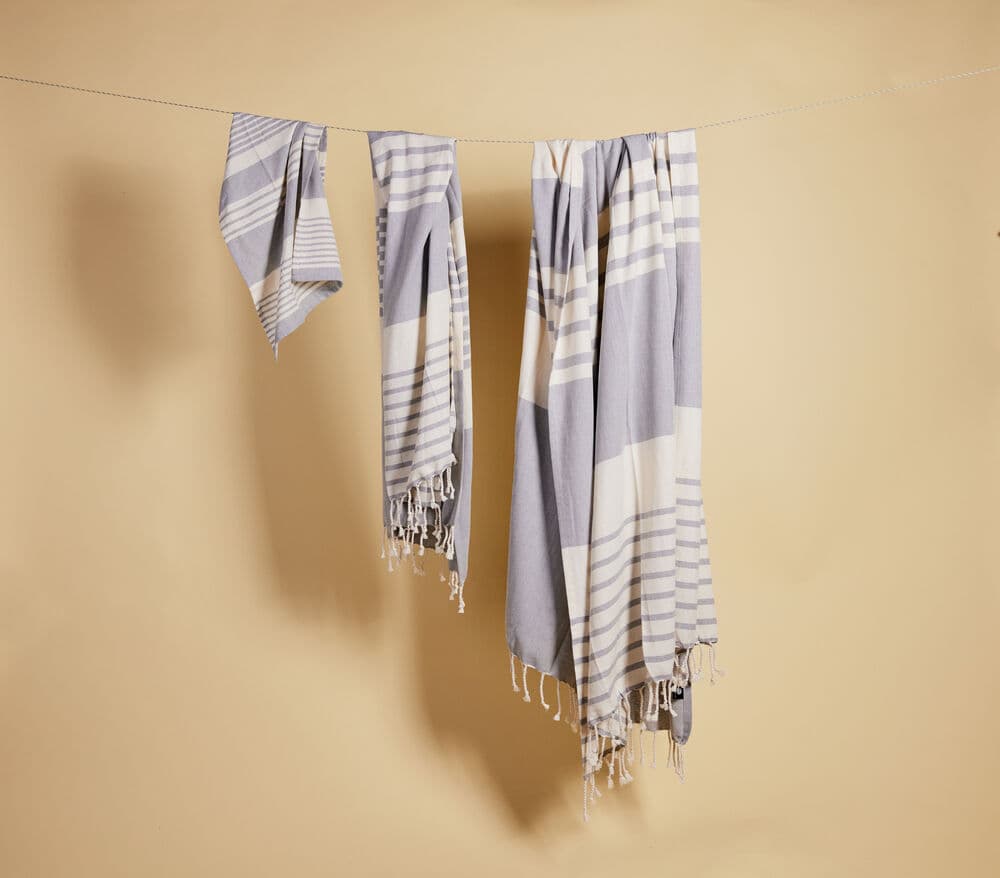 Ella Hamam 50x70 cm, 2-pk., På modell 1