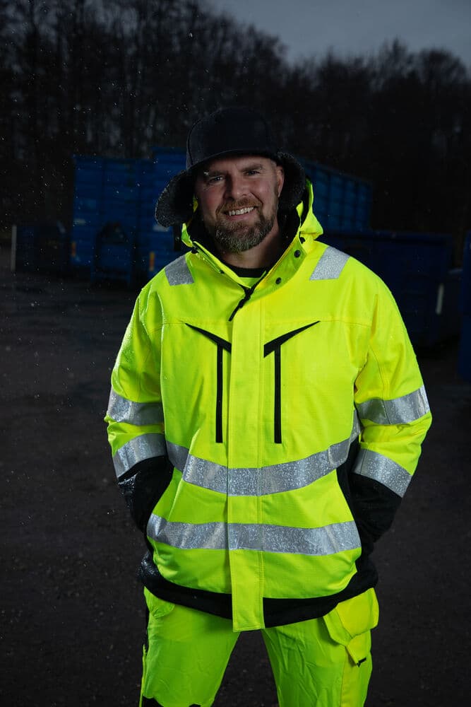 9082 Caps Med Øreklaffer, På modell 2