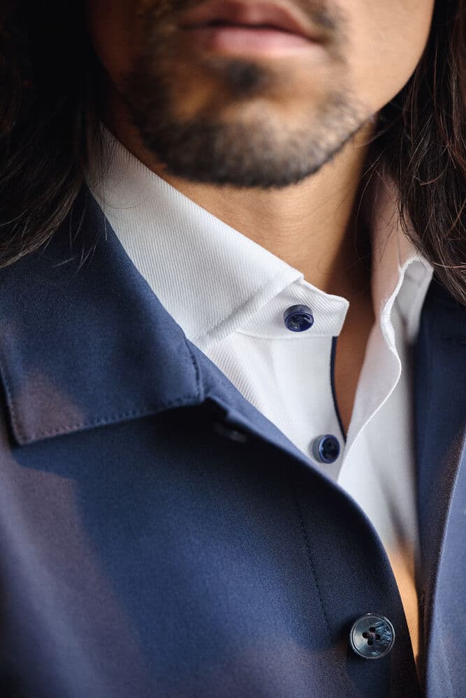 Patch Pocket Overshirt Unisex, På modell 1