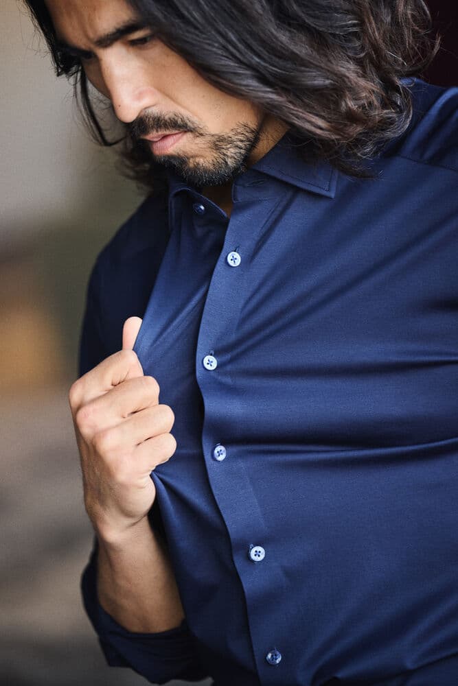 IB132 Interlock Knit Slim, På modell 2