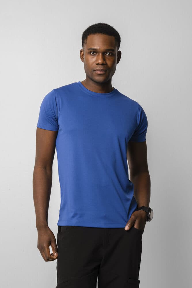 Run Active T-Shirt, På modell 5