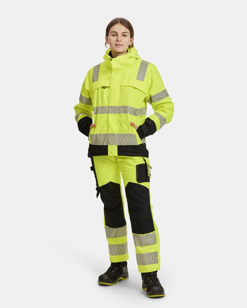 Winterjacket HV, På modell 3