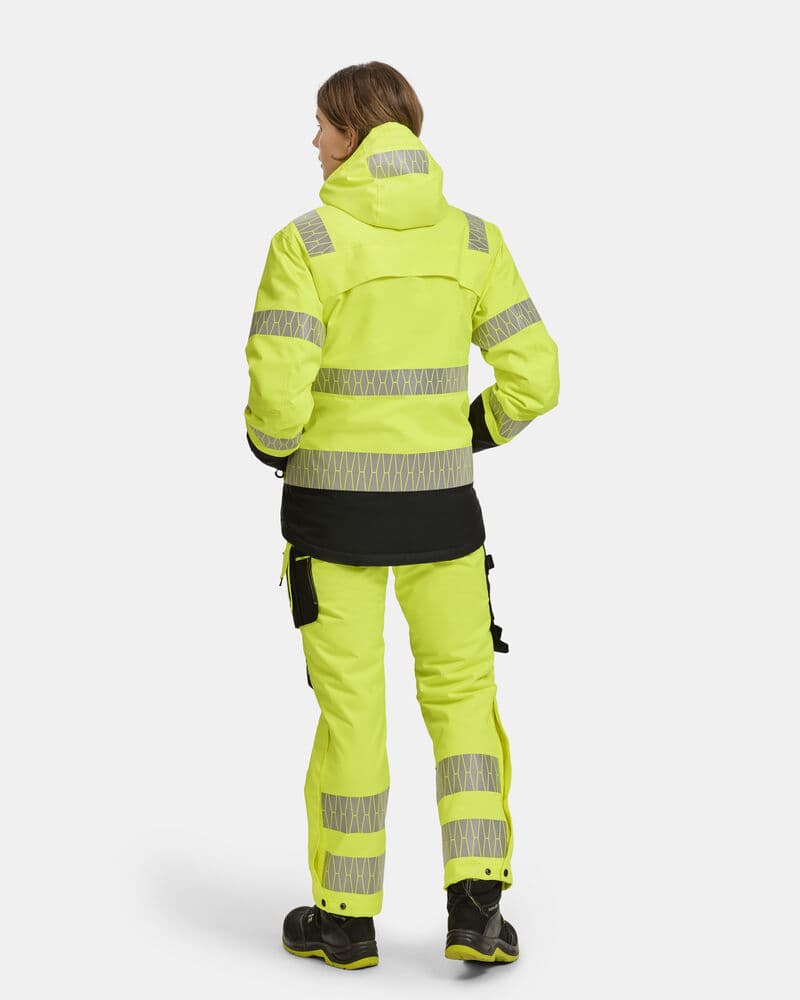 Winterjacket HV, På modell 5