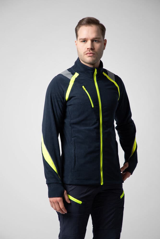 2328 Mikrofleecejakke, På modell 6