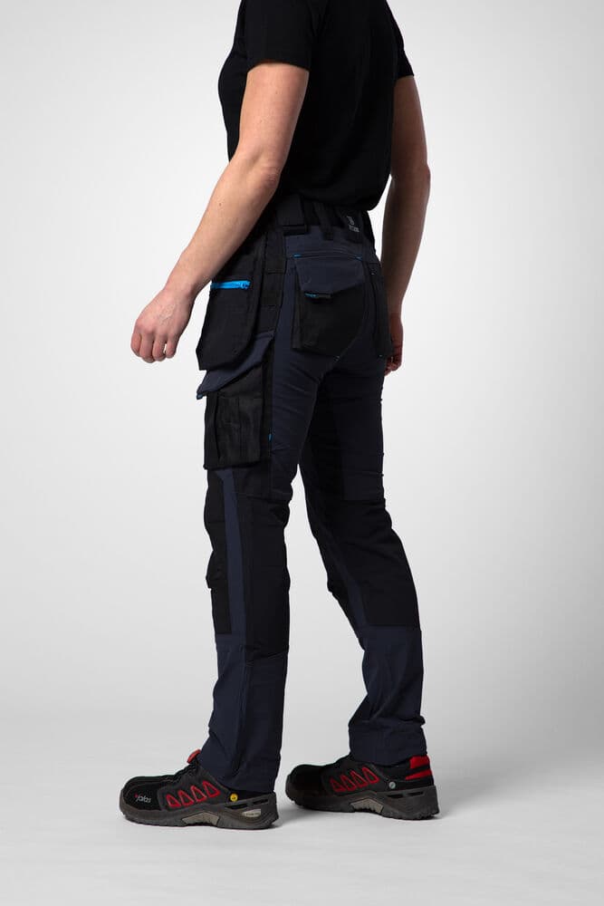 5564 Håndverksbukse Stretch Dame, På modell 2