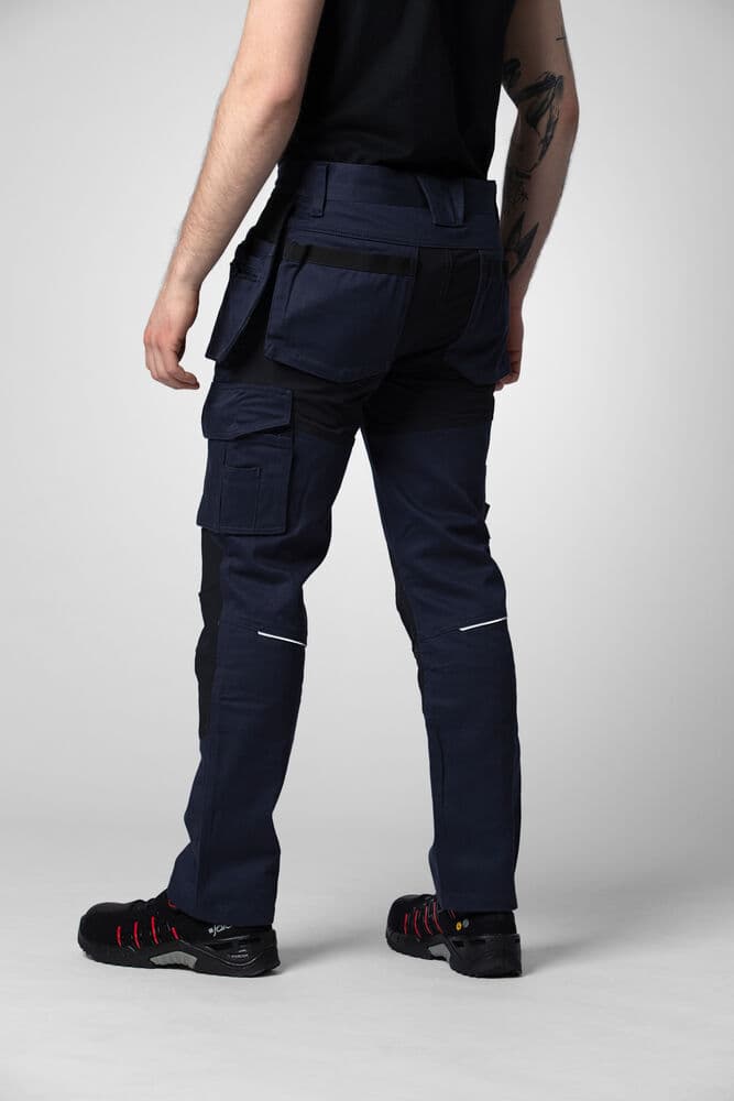 5560 Håndverksbukse Stretch, På modell 2