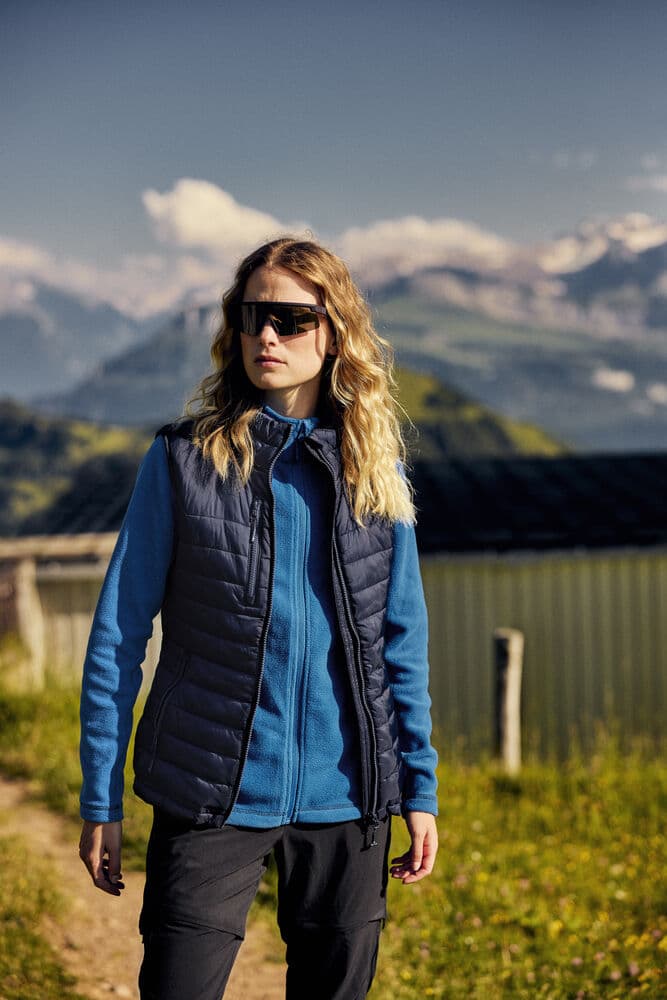 Meadows Vest Woman, På modell 1