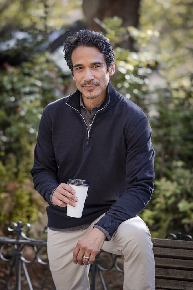 Oakville Half Zip Sweater Men, På modell 1
