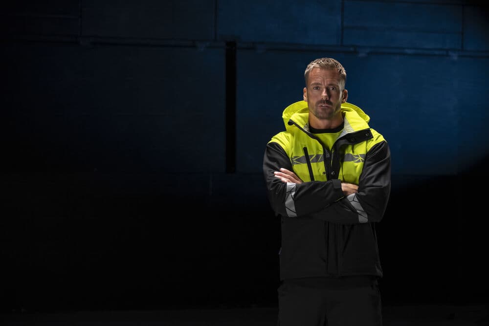 7414 Skalljakke, På modell 3