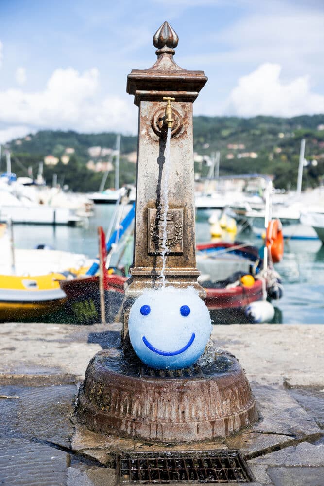 Vase Happy, På modell 4