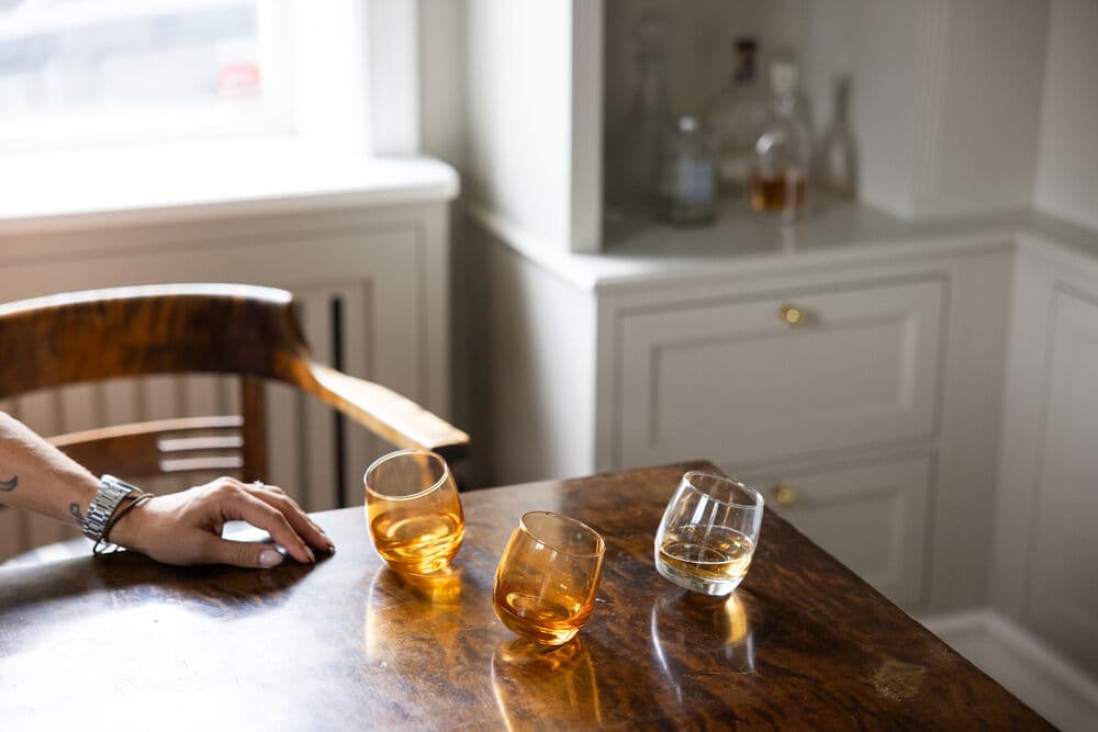 Tumblerglass med avrundet bunn, 6-pk., På modell 2