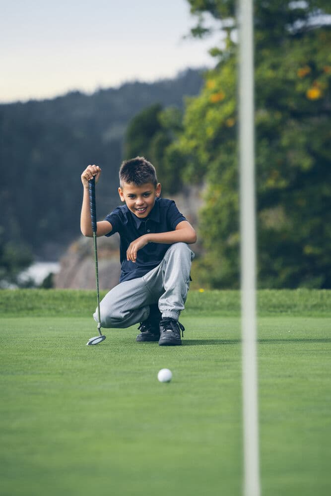 Virtue Polo Solid Junior, På modell 4