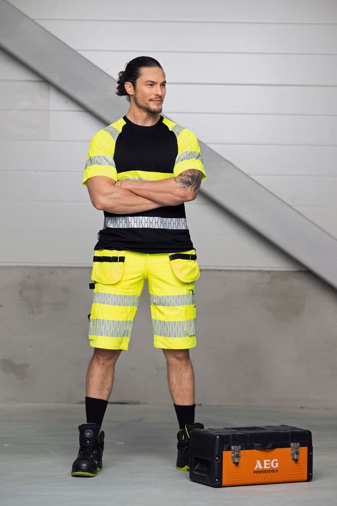 T-shirt Hi-Vis, På modell 1