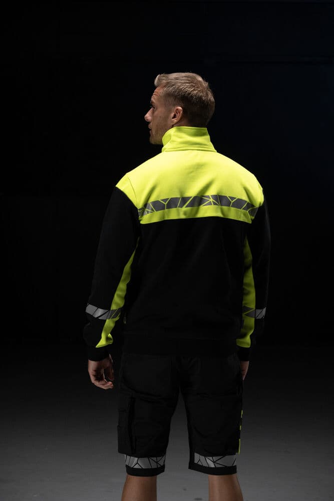 7103 Sweatshirt, På modell 6