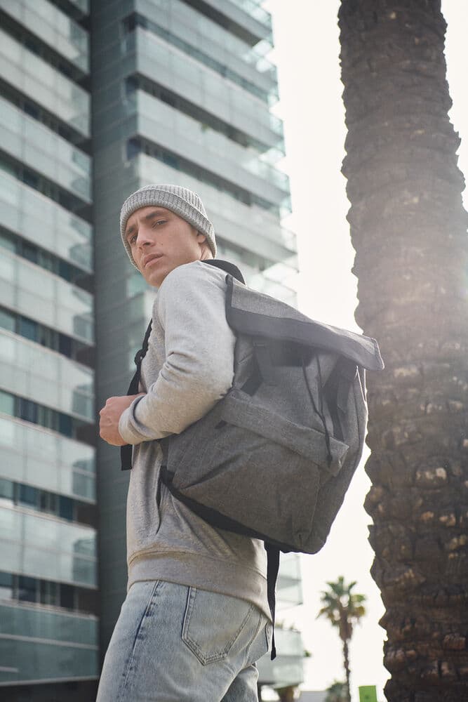 Melange Backpack, På modell 1