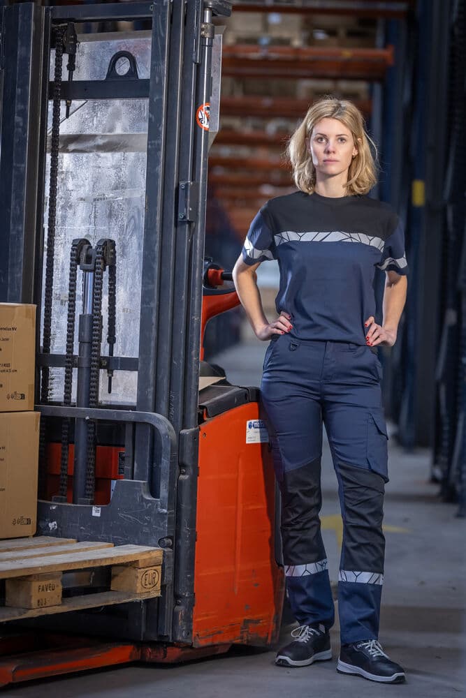 7511 Servicebukse Dame, På modell 5