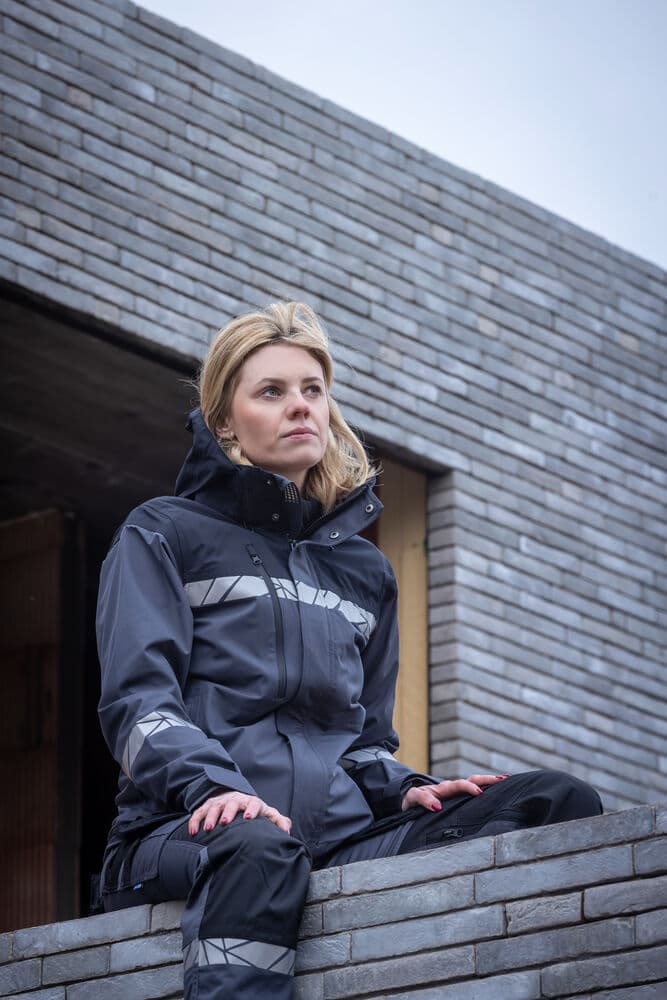 7419 Skalljakke Dame, På modell 6