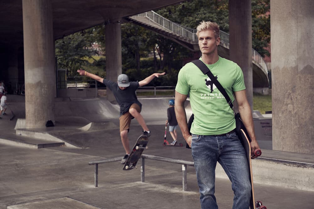 Heavy T-shirt RSX, På modell 1