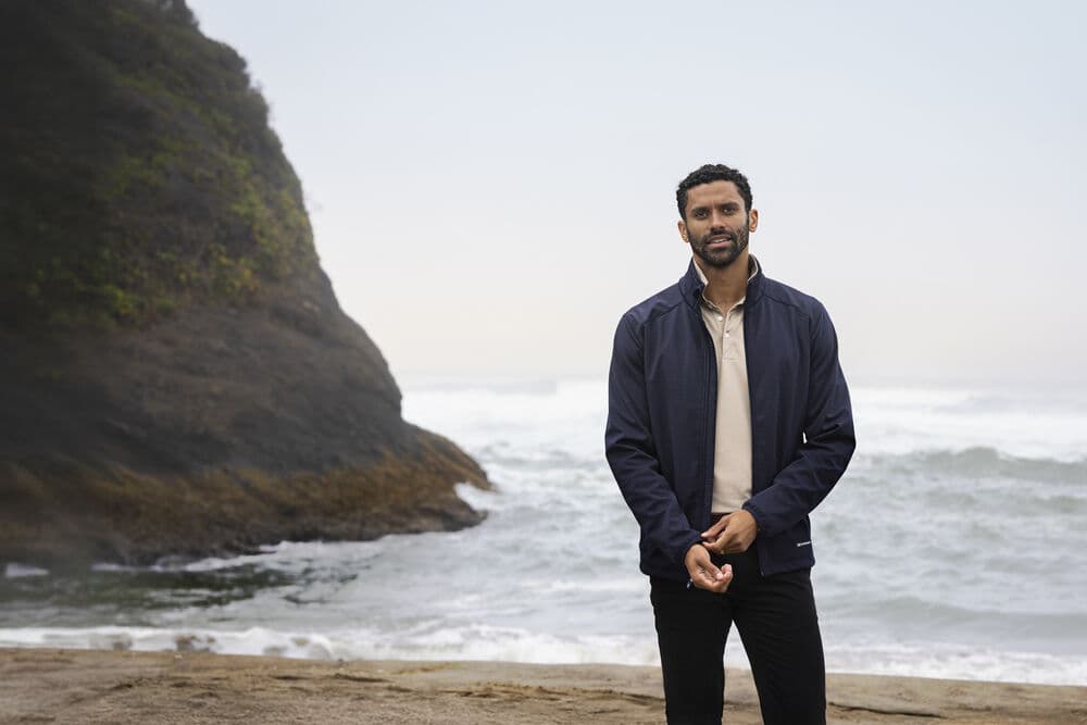 Oak Harbor Softshell Jacket Men, På modell 1