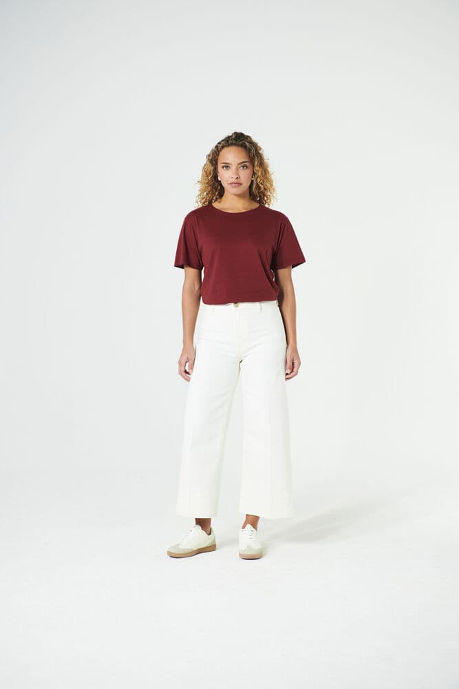 Basic-T Loose Fit, På modell 1
