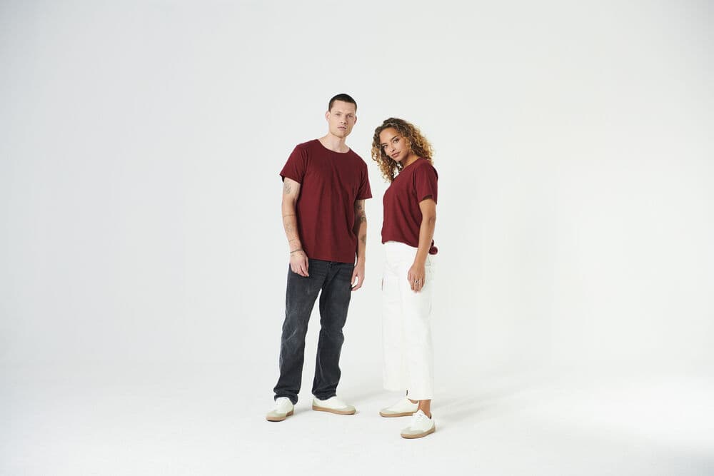 Basic-T Loose Fit, På modell 3