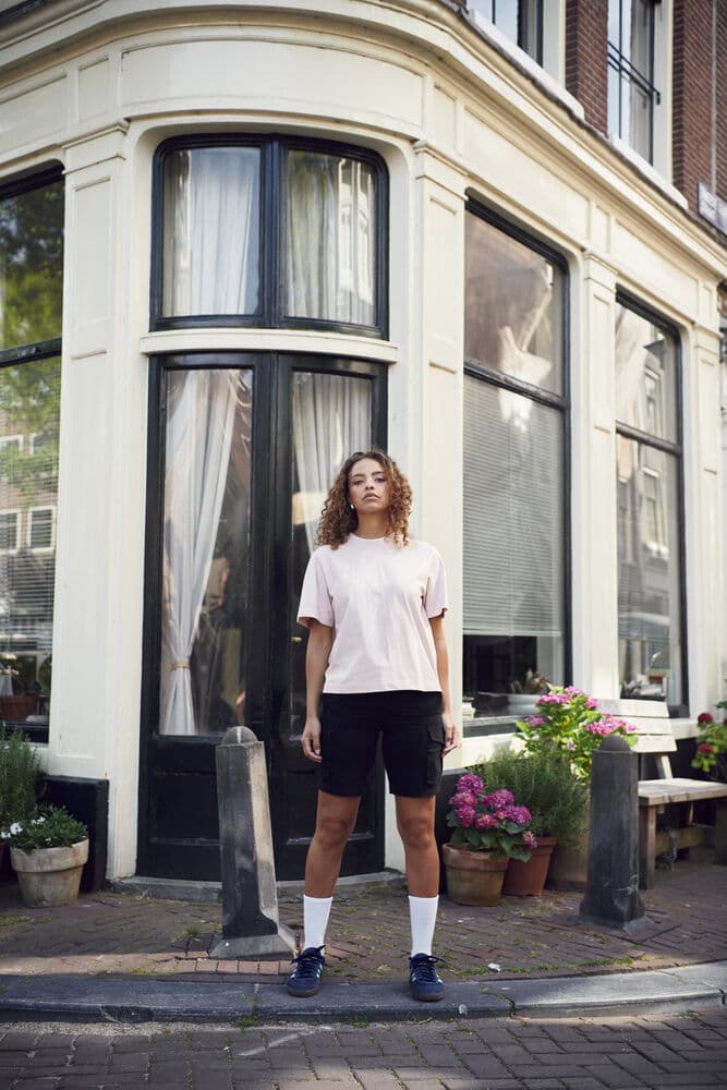 Over-T Women, På modell 2