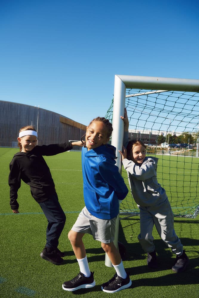Basic Active Hoody Junior, På modell 2