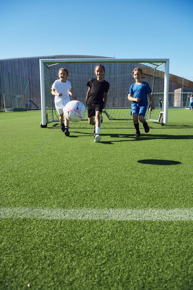 Basic Active Shorts Junior, På modell 1