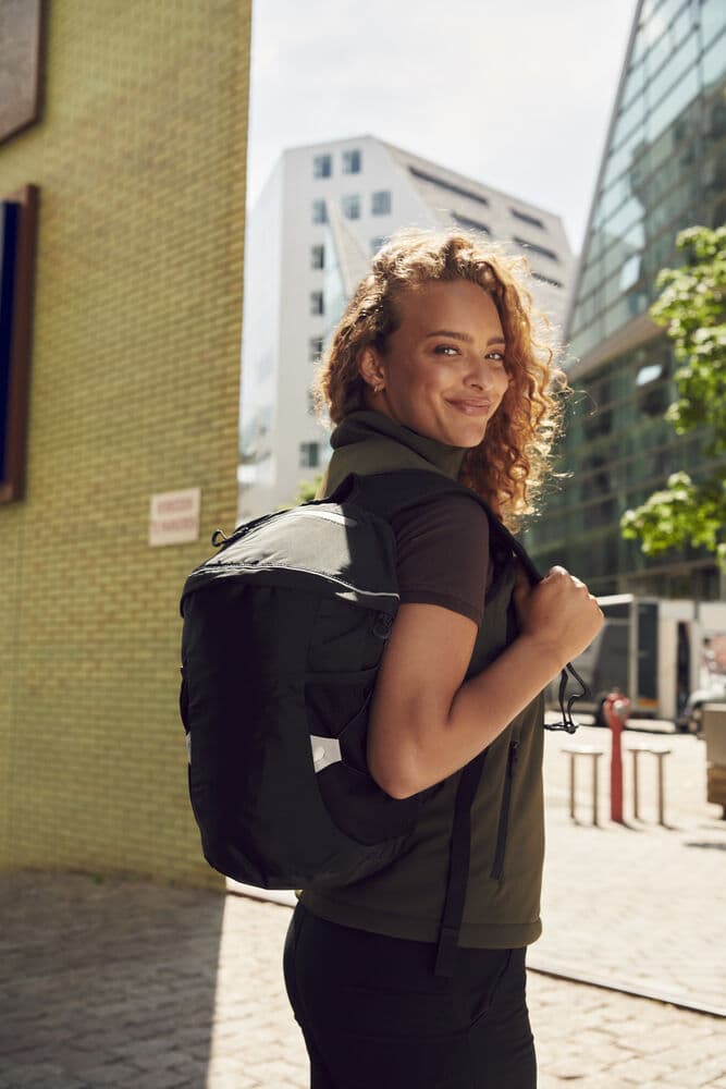 2.0 Daypack, På modell 1