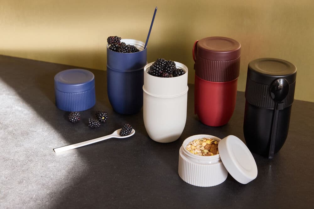Ted termo-yoghurtbeger med skje, På modell 5