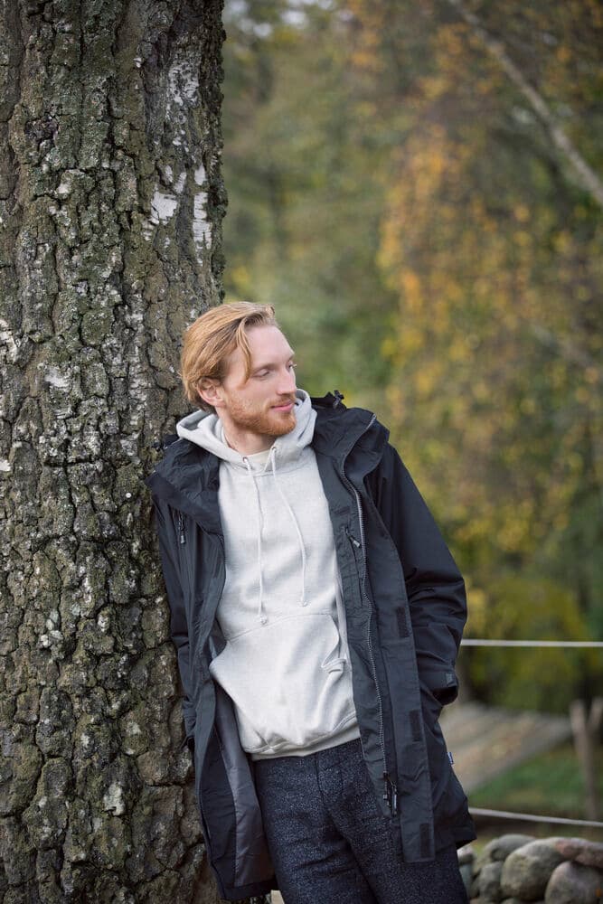 Angus, På modell 3