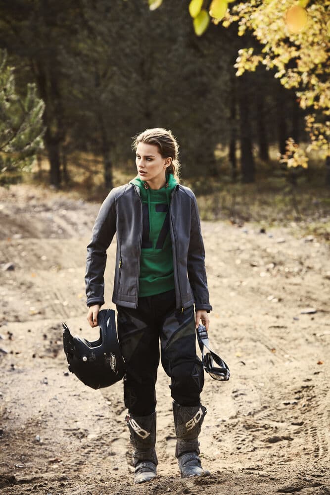 Trail Lady Softshell Jacket, På modell 5