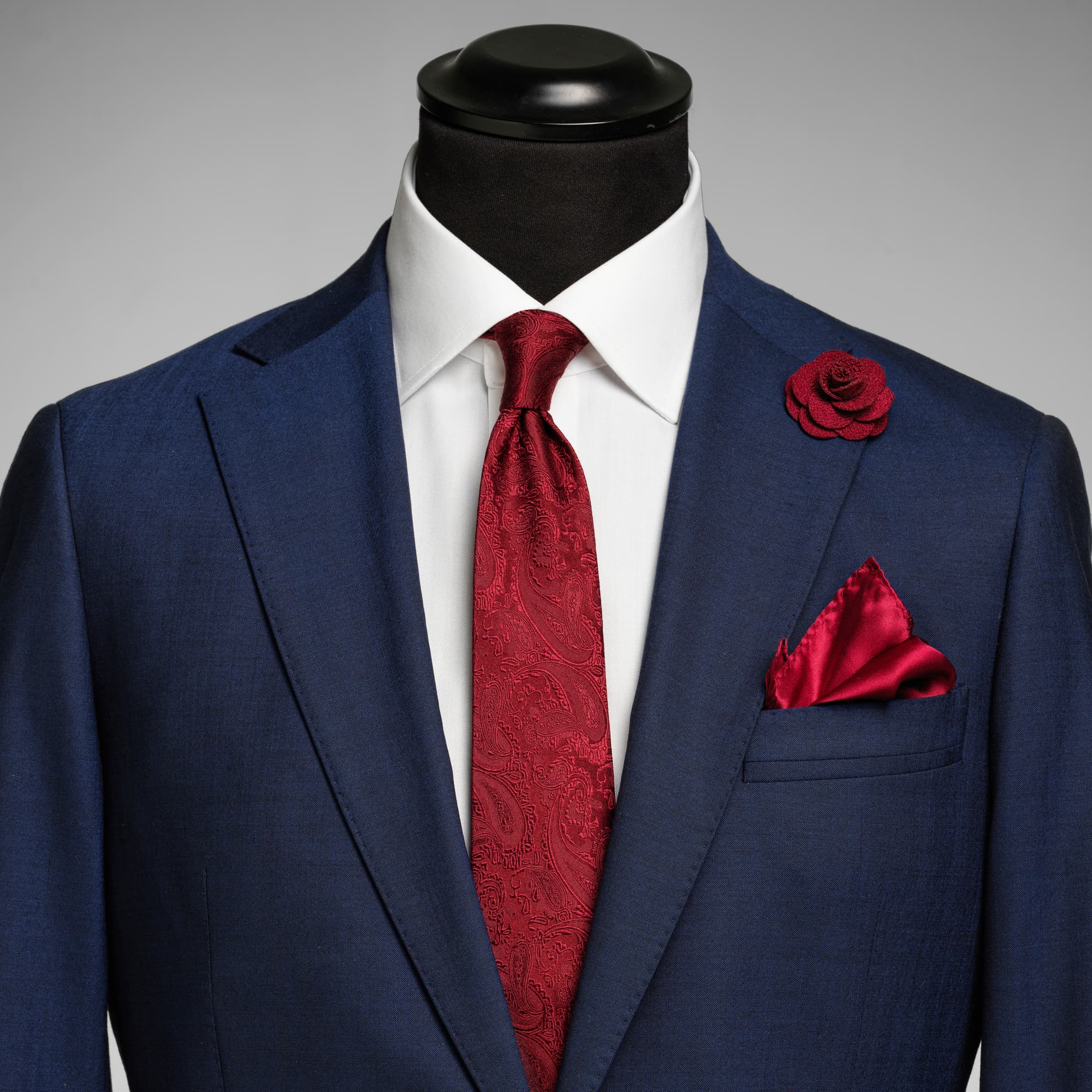 Giftbox Solid Paisley Tie, Wine