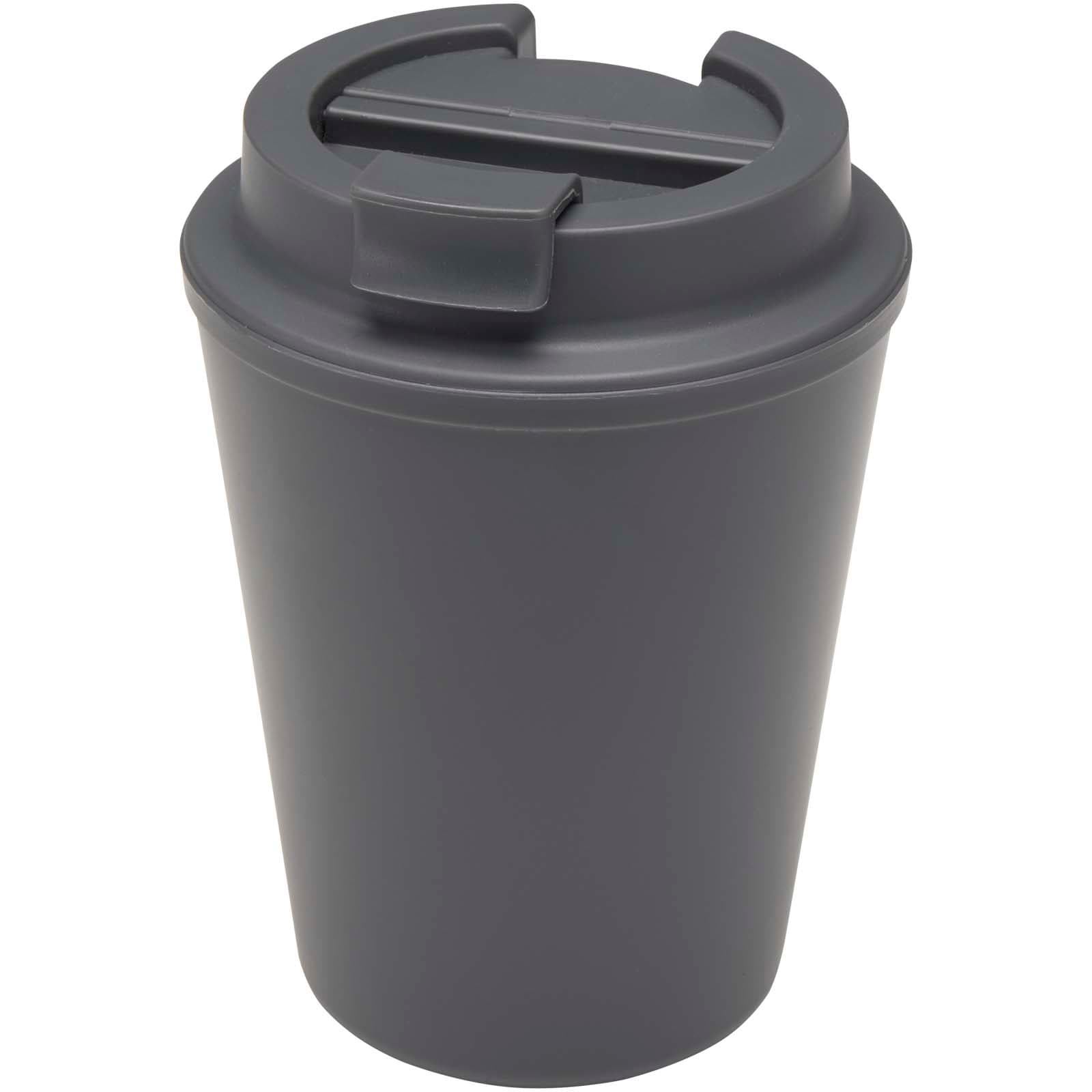 Grå