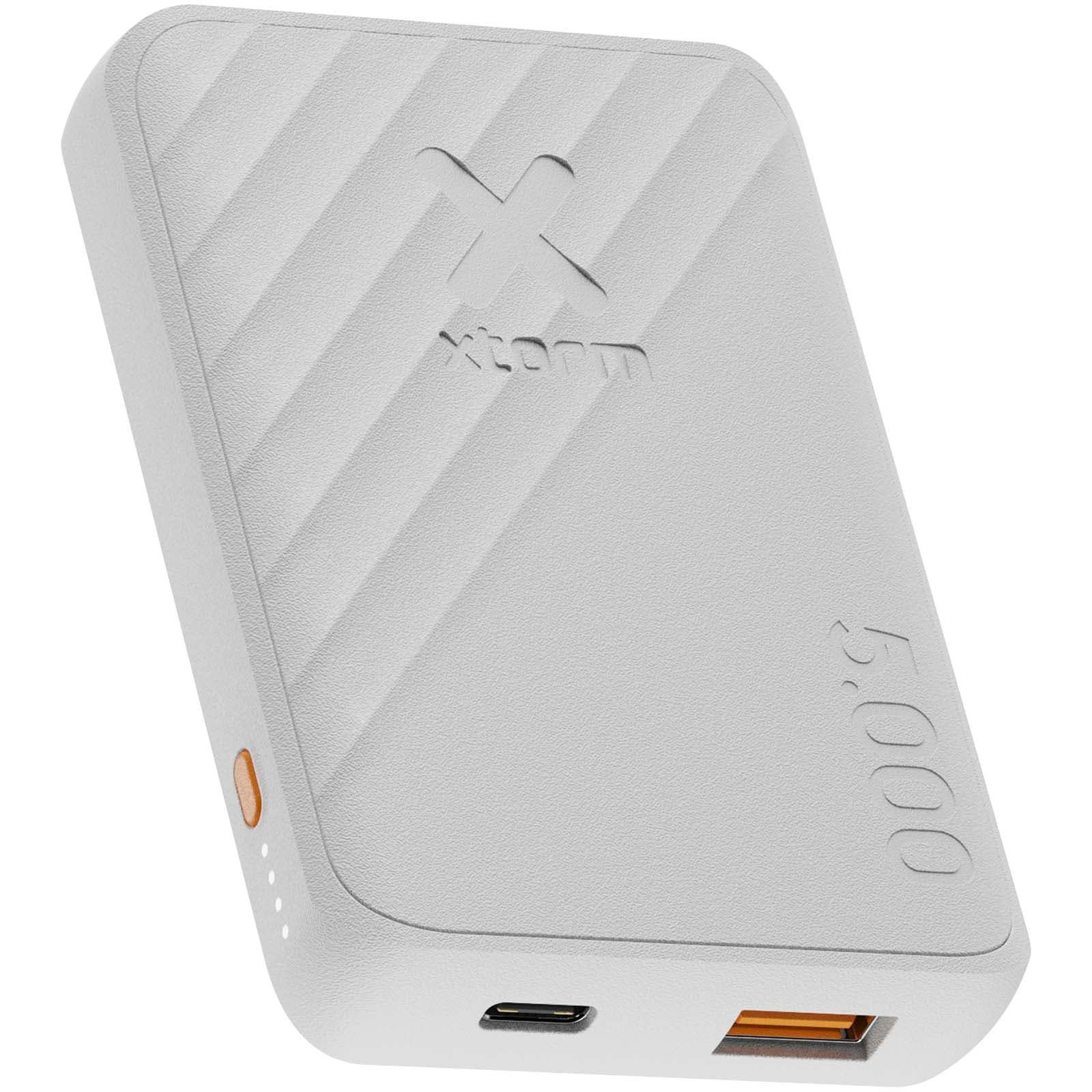 Xtorm XG205 Go2 12 W 5 000 mAh hurtigladende mobillader, Hvit