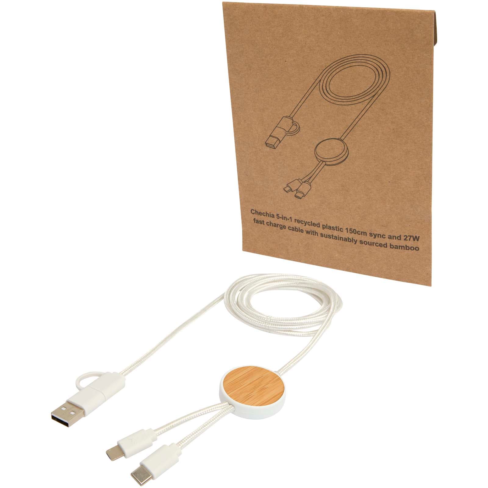 Chechia 5-i-1 kabel 150 cm for datasynkronisering og 27 W hurtiglading, av resirkulert plast og med bambusdetaljer, Hvit