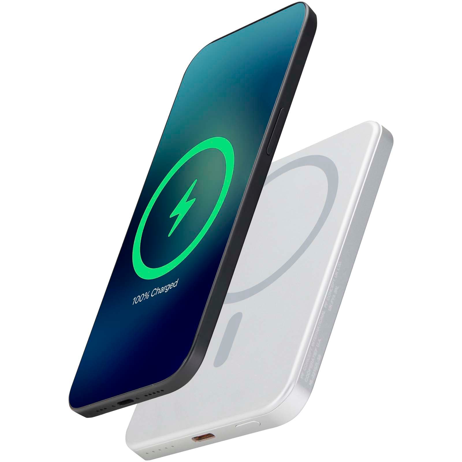 Avis 5000 mAh RCS magnetisk powerbank i resirkulert aluminium, Sølv